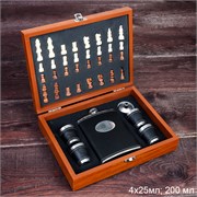 Набор подарочный Шахматы Фляжка 200 мл с шахматами + 4 стопки 25 мл , воронка / FL-172 650511